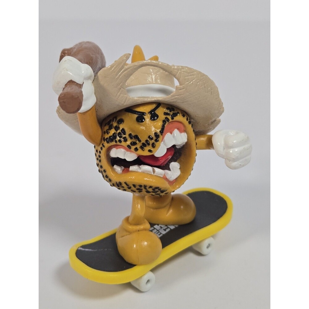 2002 Tech Deck Dudes Swamp Thing World Industries Skate Crew 3 Figure Skateboard